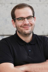Foto retrato de Jorge Alarcón