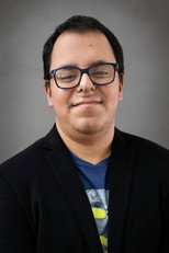 Foto retrato de Alejandro Alvarez