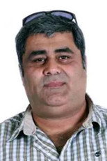 Hamid Kashani as Shokoofeh in Bitter Coffee