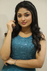 Nikitha as Aleena in Mazha Thorum Munpe