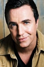 Foto retrato de Paul McGillion