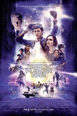 Ready Player One: Im Jahr 2045 spielt sich das Leben vieler Menschen auf der heruntergekommenen Erde zum größten Teil nur noch in der OASIS ab. Das ist eine vom ebenso genialen wie exzentrischen Programmierer und Web-Designer James Halliday (Mark Rylance) erfundene virtuelle Welt, die mehr als die düstere Realität zu bieten hat. Die meiste Zeit seines jungen Lebens verbringt auch der 18-jährige Wade Watts (Tye Sheridan) damit, mit seinem Avatar Parzival in diese Welt einzutauchen und zu versuchen, die Aufgaben zu lösen, die Halliday vor seinem Tod in der OASIS hinterlassen hat. Demjenigen, der als erster alle Herausforderungen meistert, winkt nämlich unermesslicher Reichtum und die Kontrolle über die OASIS. Bislang sind Wade und seine Freunde zwar stets schon an der ersten Aufgabe gescheitert, doch sie geben nicht auf – ebenso wenig wie der skrupellose Konzernchef Nolan Sorrento (Ben Mendelsohn), der sich OASIS unbedingt unter den Nagel reißen will… Ready Player One: Im Jahr 2045 spielt sich das Leben vieler Menschen auf der heruntergekommenen Erde zum größten Teil nur noch in der OASIS ab. Das ist eine vom ebenso genialen wie exzentrischen Programmierer und Web-Designer James Halliday (Mark Rylance) erfundene virtuelle Welt, die mehr als die düstere Realität zu bieten hat. Die meiste Zeit seines jungen Lebens verbringt auch der 18-jährige Wade Watts (Tye Sheridan) damit, mit seinem Avatar Parzival in diese Welt einzutauchen und zu versuchen, die Aufgaben zu lösen, die Halliday vor seinem Tod in der OASIS hinterlassen hat. Demjenigen, der als erster alle Herausforderungen meistert, winkt nämlich unermesslicher Reichtum und die Kontrolle über die OASIS. Bislang sind Wade und seine Freunde zwar stets schon an der ersten Aufgabe gescheitert, doch sie geben nicht auf – ebenso wenig wie der skrupellose Konzernchef Nolan Sorrento (Ben Mendelsohn), der sich OASIS unbedingt unter den Nagel reißen will…