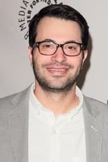 Foto retrato de Edward Kitsis