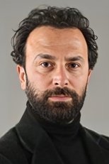 Foto retrato de Hakan Atalay