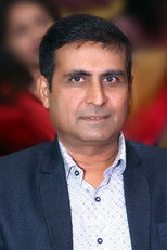 Foto retrato de Raj Gangani