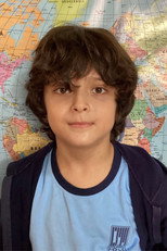 Filipe Damilakos as Pai in Show de Dante