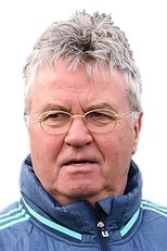 Foto retrato de Guus Hiddink