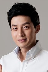 Foto retrato de Heo Kyung-hwan