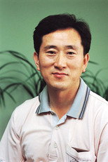 Foto retrato de Choi Pyung-ho