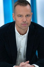 Jacob Rosenkrands as Self - Vært in TVA
