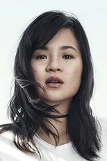 Foto retrato de Kelly Marie Tran