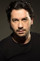 Foto retrato de Ozan Çobanoğlu