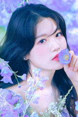 Kim Ji-eun as Self - Cupid Trainee in Love & Battle