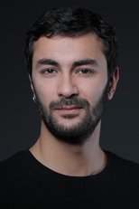 Foto retrato de Mehmet Korhan Fırat