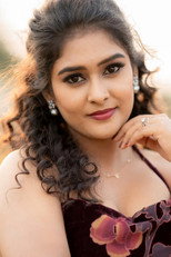 Chaitra Sakkari as  in Nayanatara