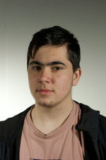 Foto retrato de Luke Leverton
