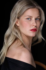 Wenla Reimaluoto as Erika in A Good Family
