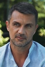 Foto retrato de Paolo Maldini