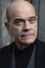 Foto retrato de Robert Picardo