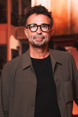 Foto retrato de Victor Robert