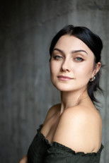 Lisa Tredoux Lisa Tredoux