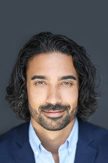 Foto retrato de Adrian Persad