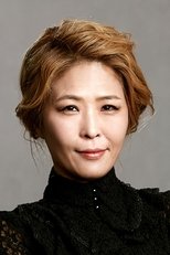 Foto retrato de Hwang Seok-jeong