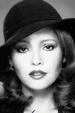 Foto retrato de Barbara Carrera