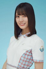 小坂菜緒