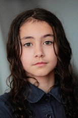 Anouk Tanguay as Juliette St-Laurent in Les perles