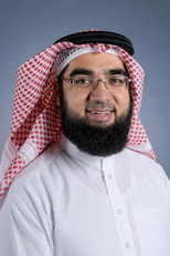 Hassan Al-Husseini as المقدم in Ayyam Al-Siddiq