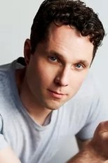Foto retrato de Adam Bradley