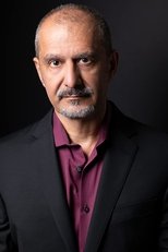 Foto retrato de Gus Khosrowkhani