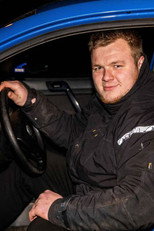 Magnus Hansen as Magnus in Frigear