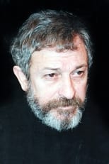 Foto retrato de Savaş Dinçel