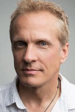 Foto retrato de Patrick Fabian