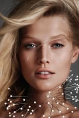 Foto retrato de Toni Garrn