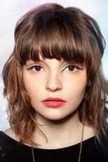 Foto retrato de Lauren Mayberry