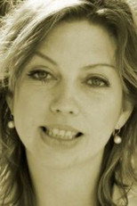 Annemiek Schrijver as zichzelf in De Verwondering