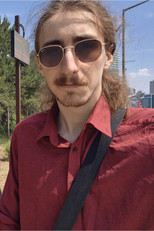 Poyraz Kargocu as Evil Arkadaş in THE DOOR