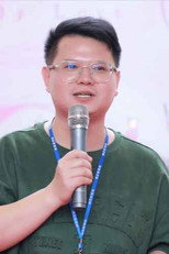 Foto retrato de Chen Yi