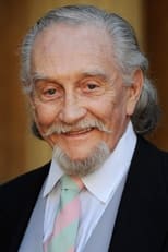 Foto retrato de Roy Dotrice