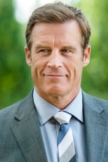 Foto retrato de Mark Valley