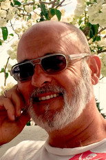 Foto retrato de Rafael Carmona