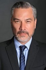 Foto retrato de Mauricio Mendoza