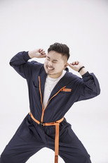 Otter as 崔云峰 in 熊猫出没请注意