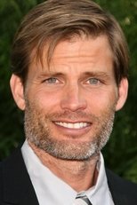 Foto retrato de Casper Van Dien