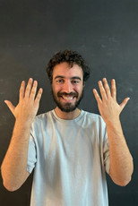 Emre Samim Arduman as  in Şöhret