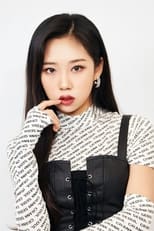 Jang Eun-seong as Self - Contestant in A-IDOL