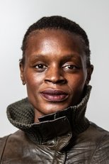 Foto retrato de Okwui Okpokwasili